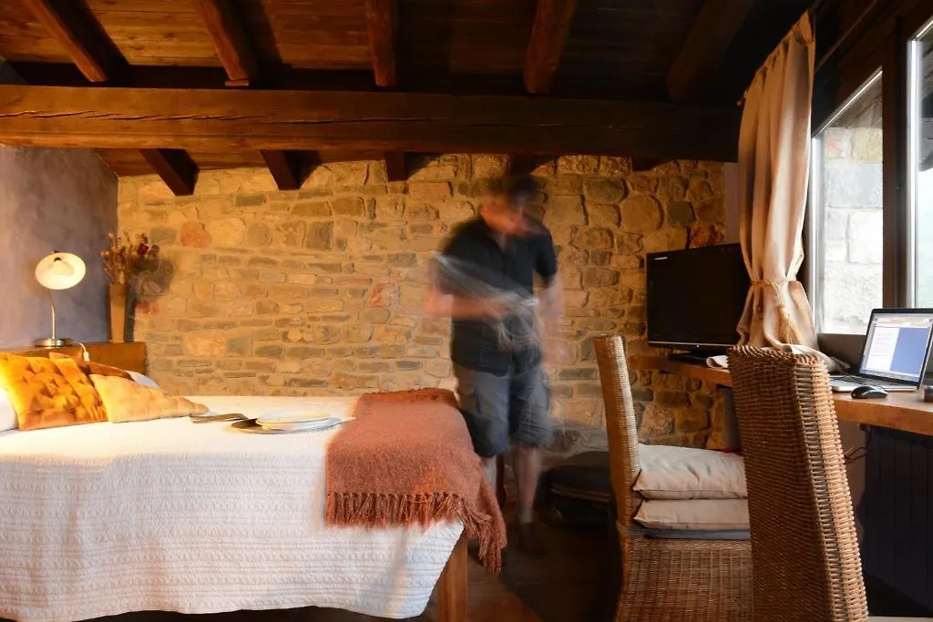 Monegal Hotel Sant Llorenc de Morunys